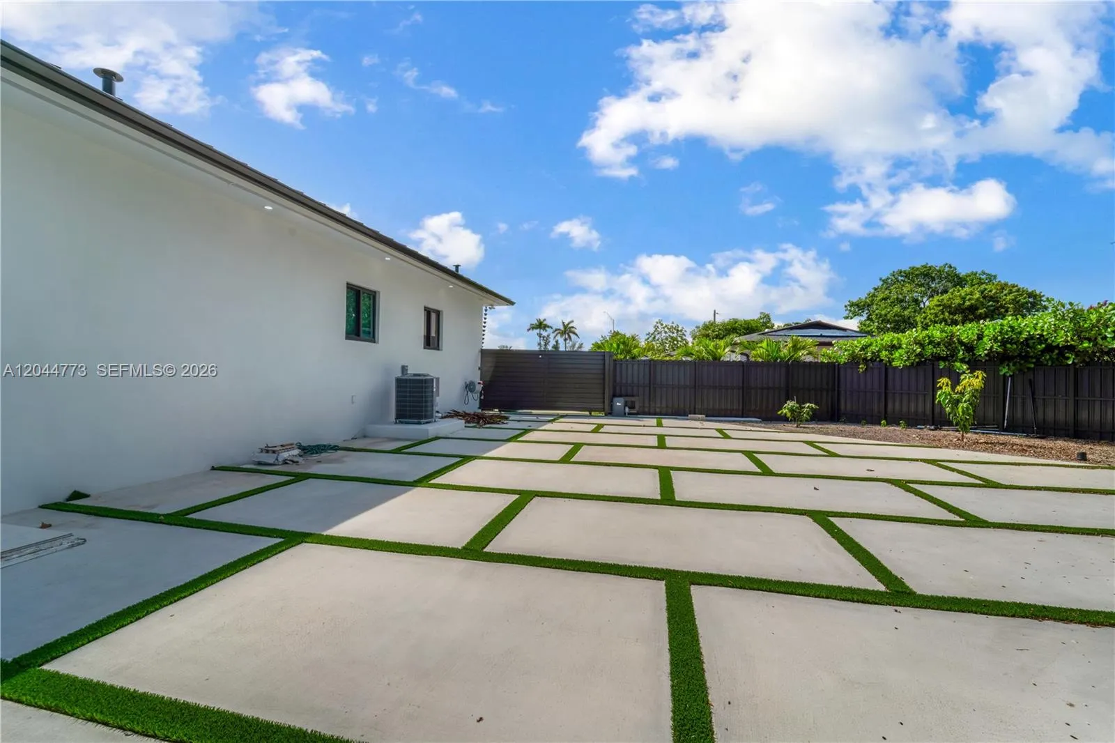Property photo 79