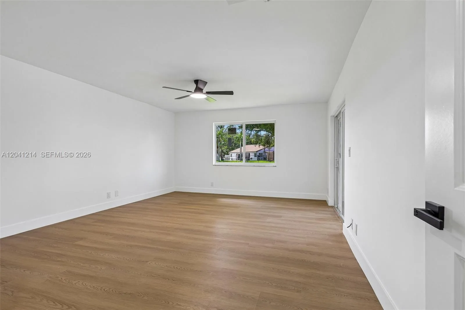 Property photo 146