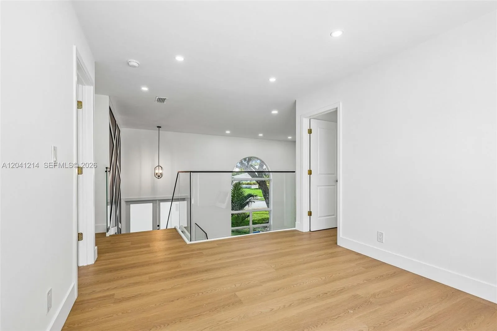 Property photo 102