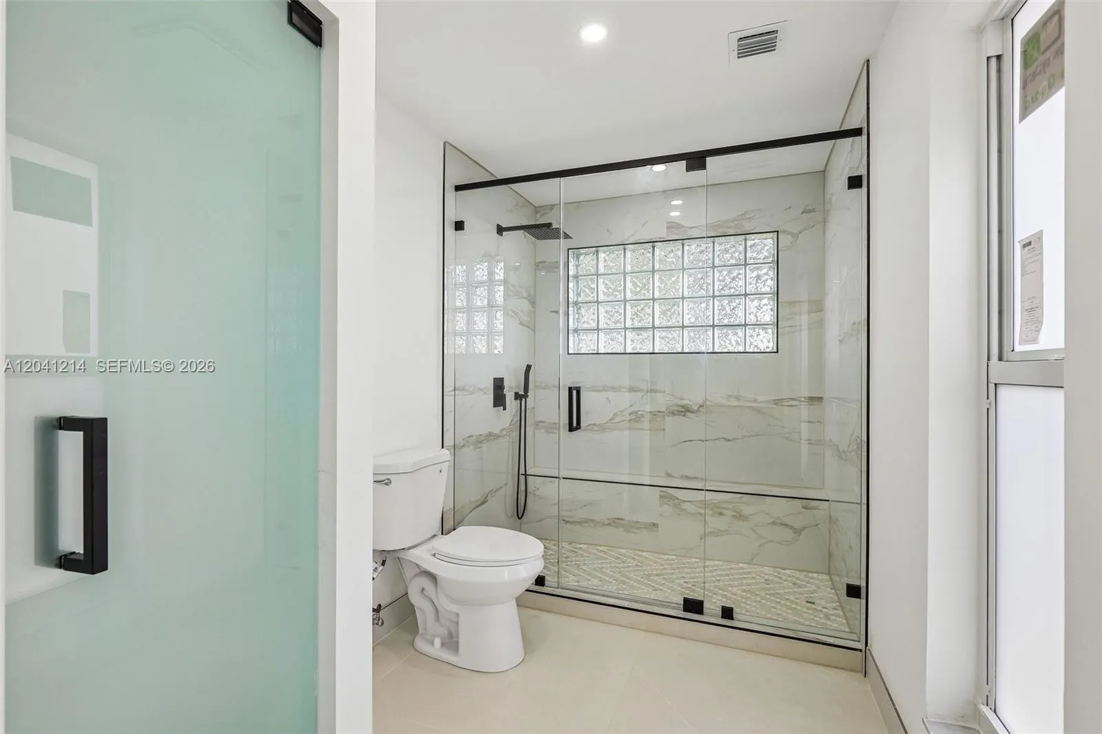 Property photo 126