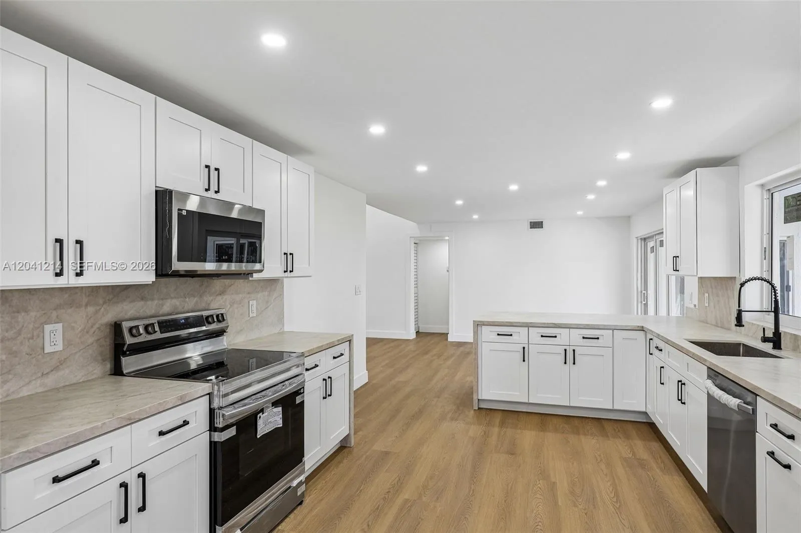 Property photo 60