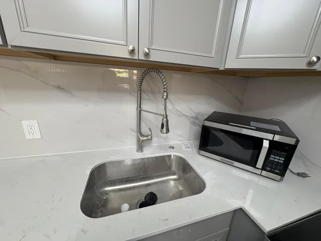 stainless steel sink