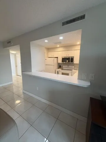 Kitchen with Bar