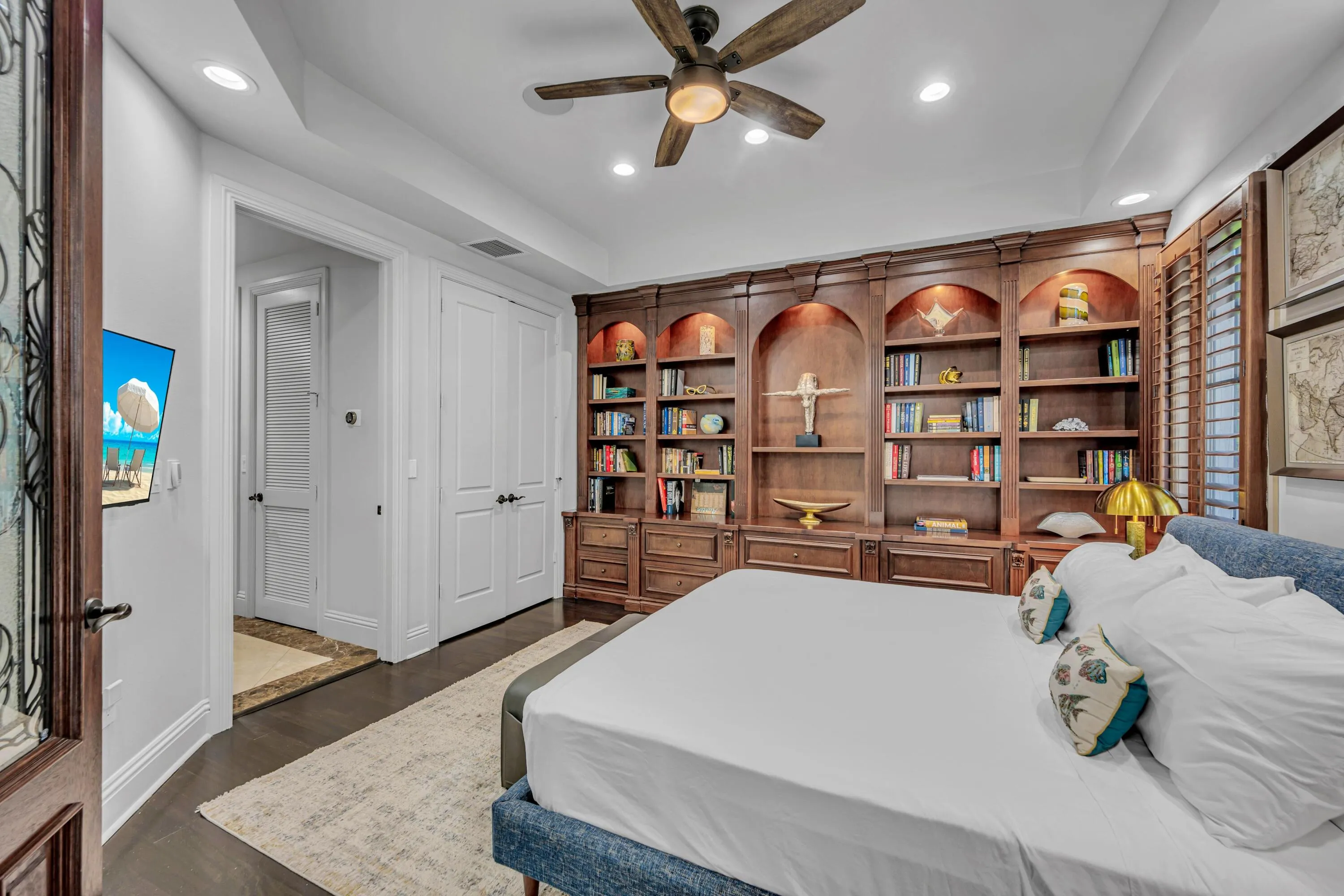 Gorgeous built-ins with light accents