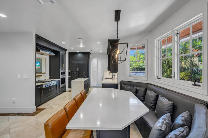 Built-in kitchenette