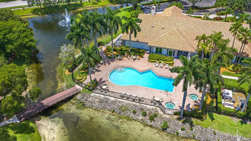 Clubhouse Pool