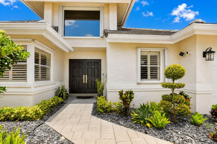 Elegant Entrance