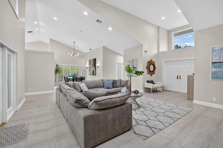 Elegant Living