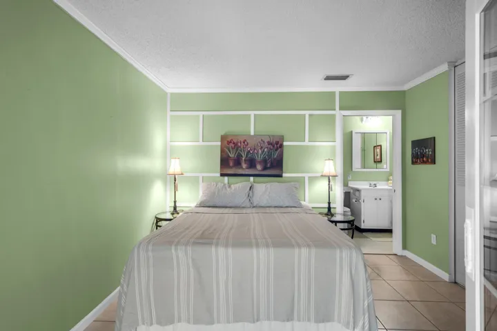 22-print-2886FernleyDrE#76-22