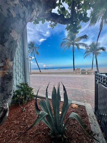 LANDSCAPED VIEW