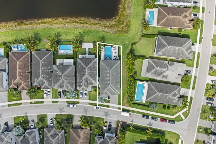 2-web-or-mls-8599-tower-bridge-ct