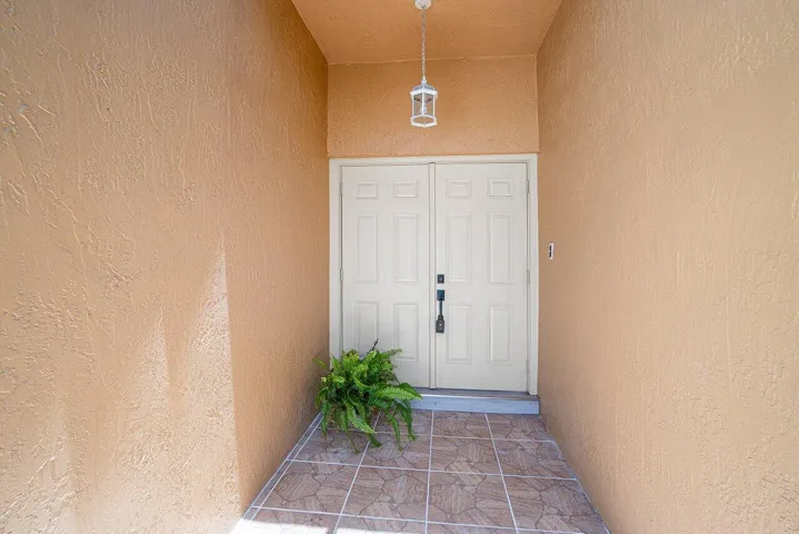 004-6930Northwest2ndTerrace-BocaRaton-FL