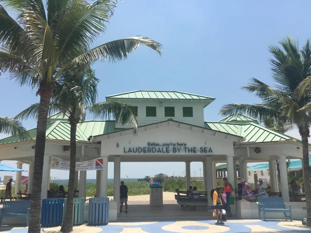 Lauderdale_by_The_Sea,_FL (1)