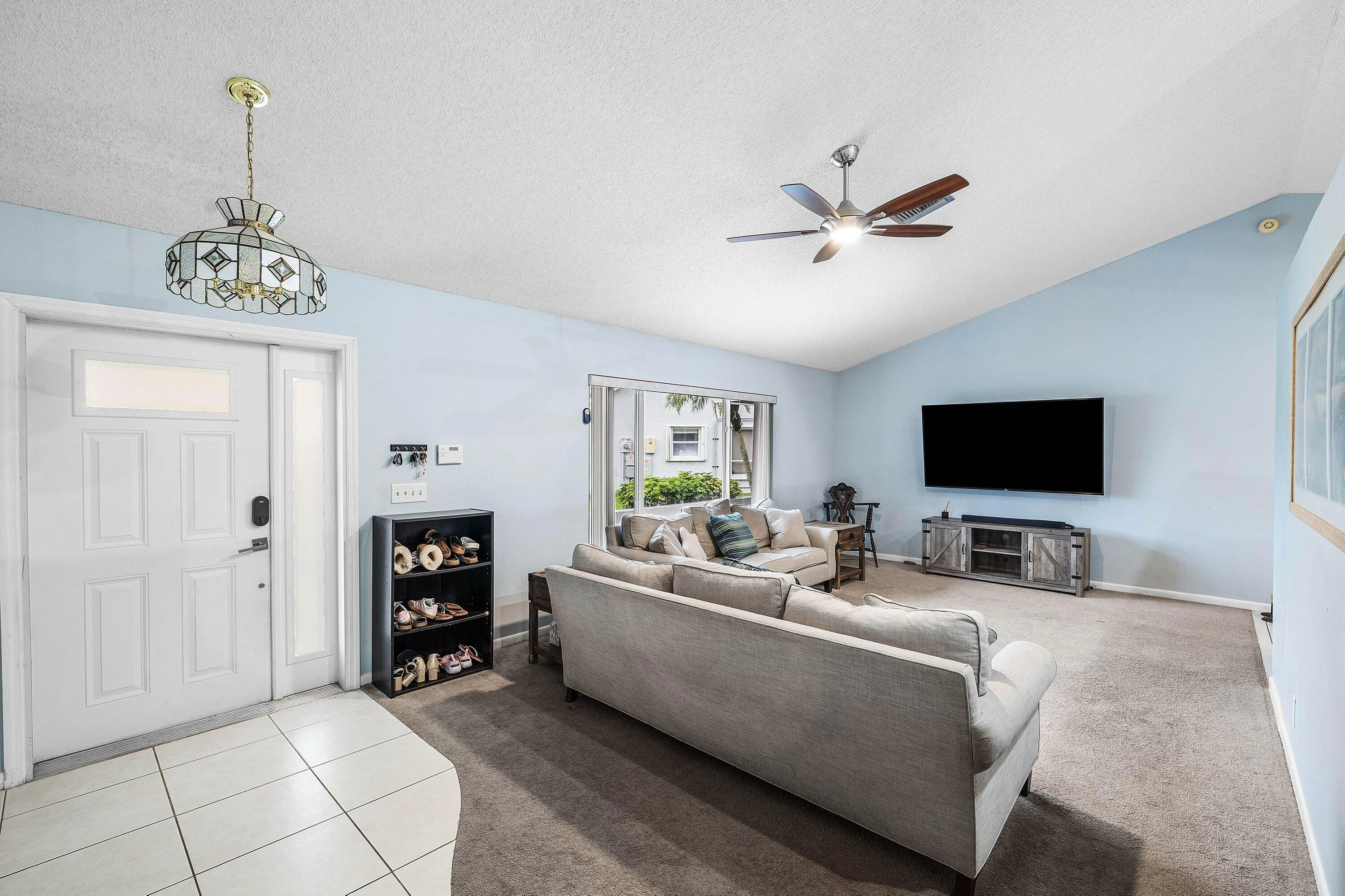 005-5781LaurelGreenCircle-BoyntonBeach-F