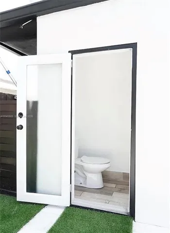 OUTDOOR BATHROOM