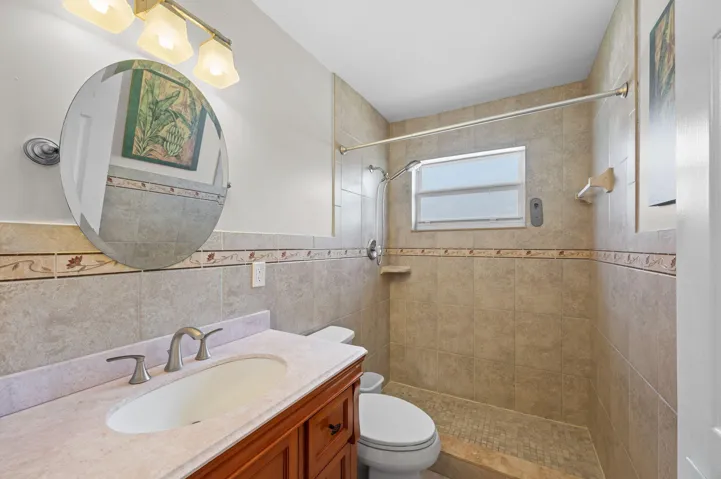 10-web-or-mls-1153 Bayshore Dr 205 - 10