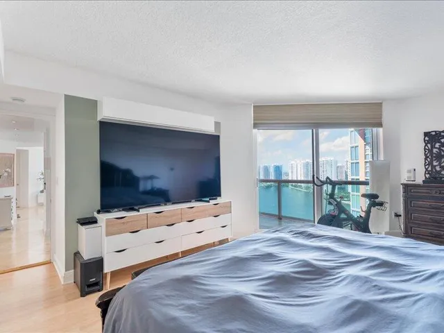 27-3370 Hidden Bay Dr #2409_027