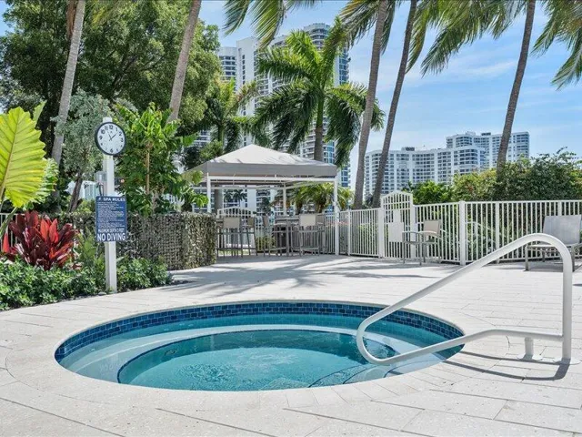 50-3370 Hidden Bay Dr #2409_050