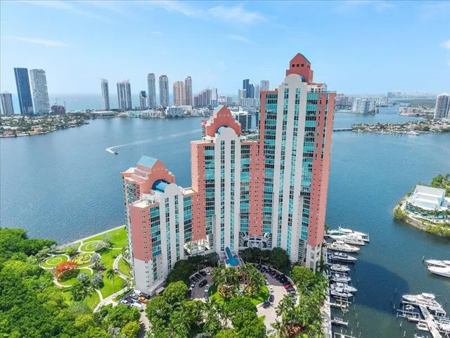 65-3370 Hidden Bay Dr #2409_065