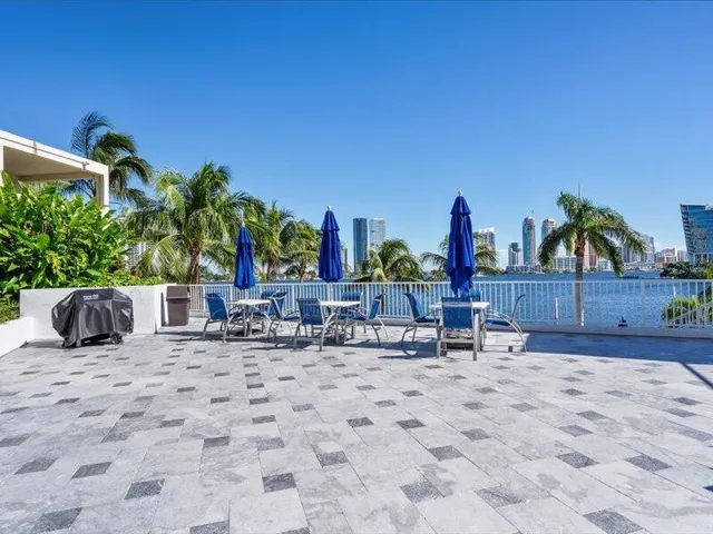 51-3370 Hidden Bay Dr #2409_051