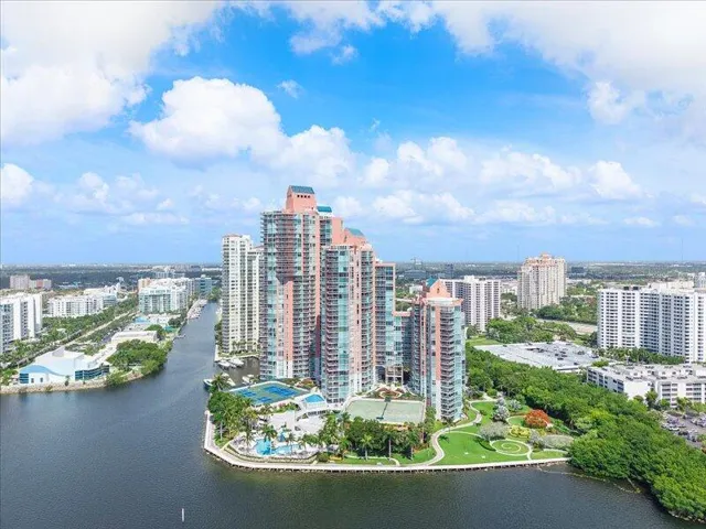 55-3370 Hidden Bay Dr #2409_055