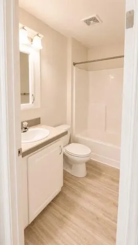 2nd bathroom