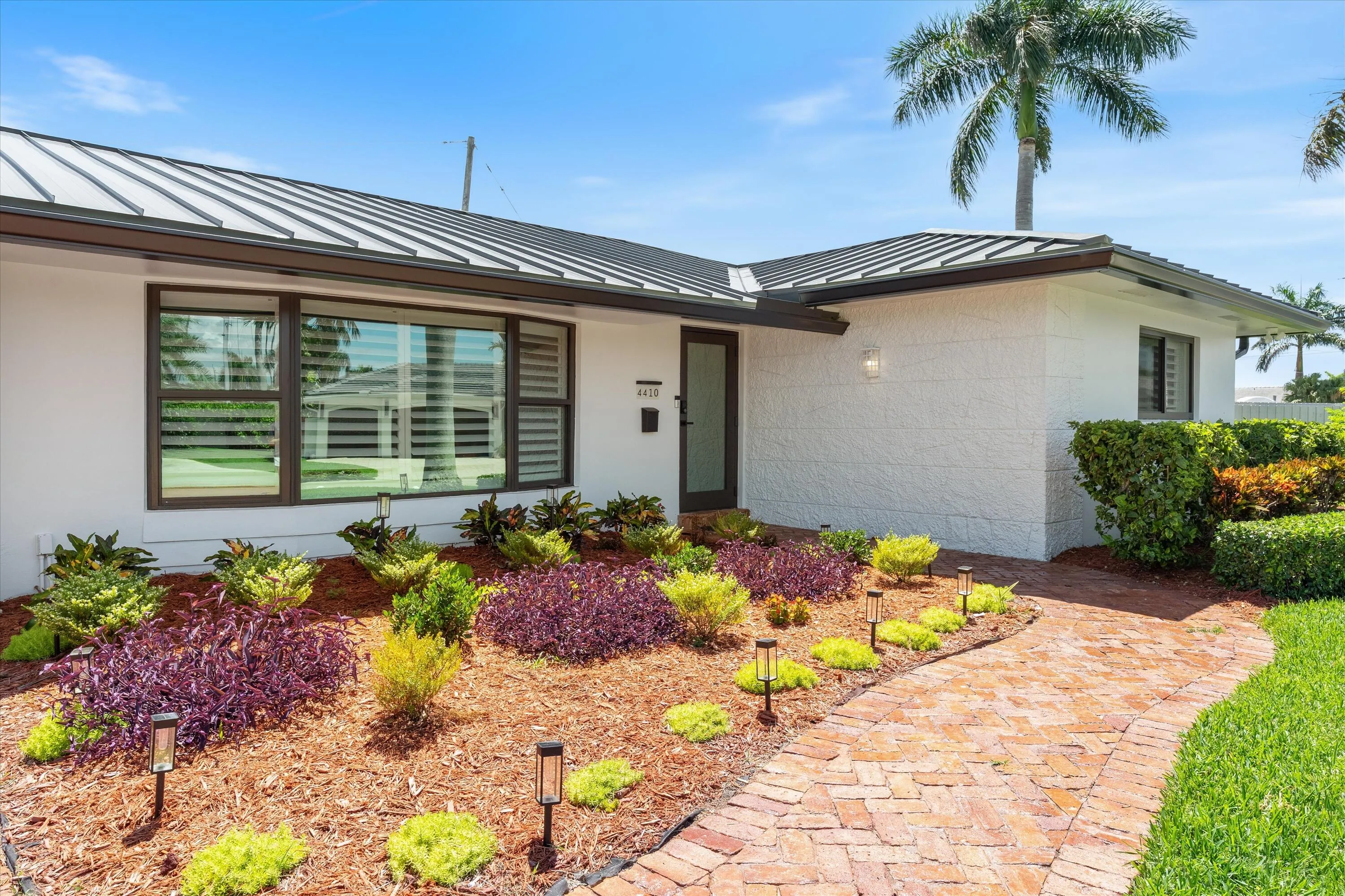05-4410 NE 24th Ave Light House Point, F