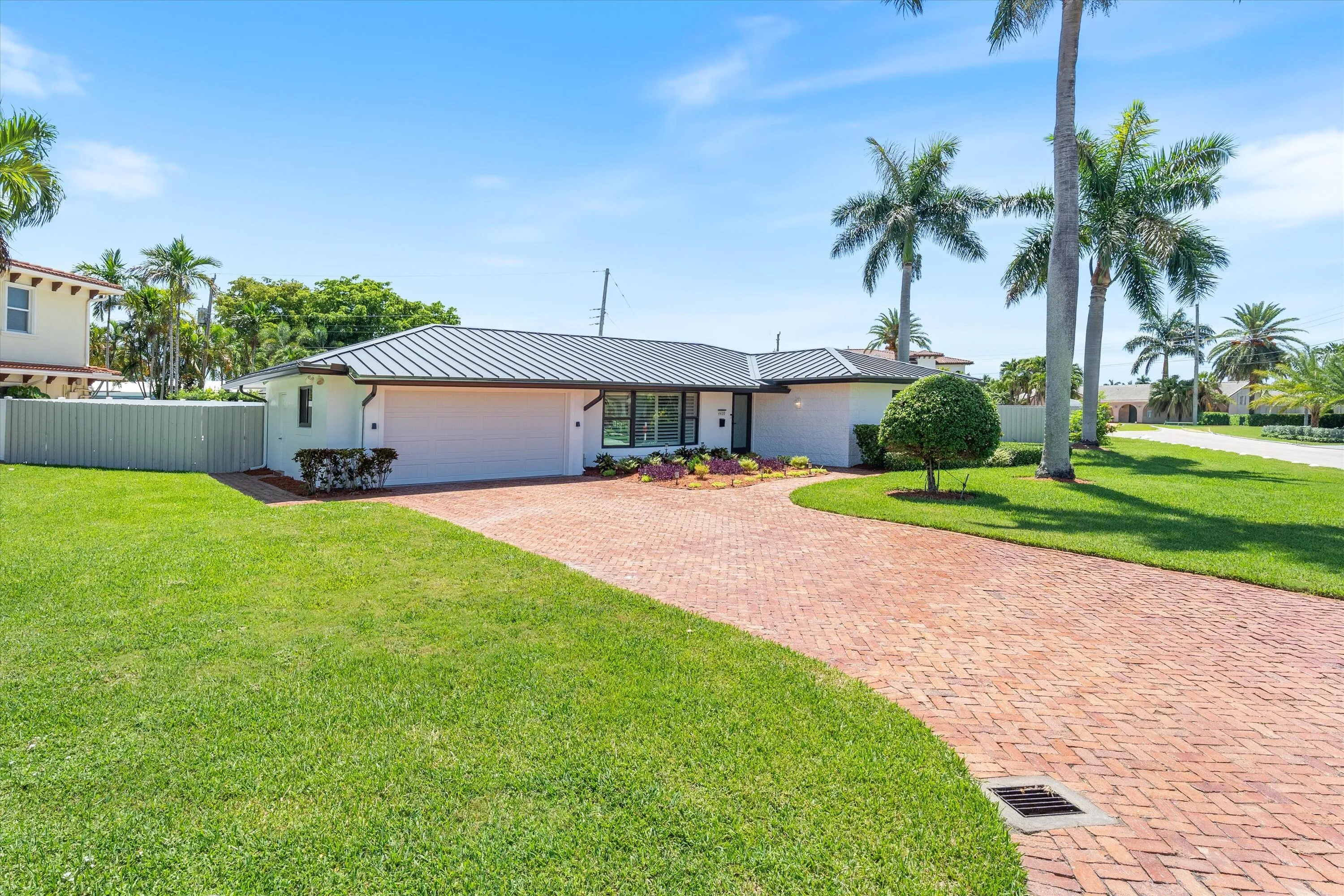 03-4410 NE 24th Ave Light House Point, F