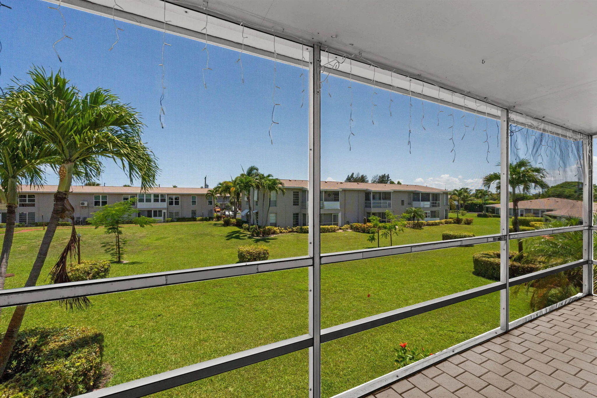 24-web-or-mls-A7409385