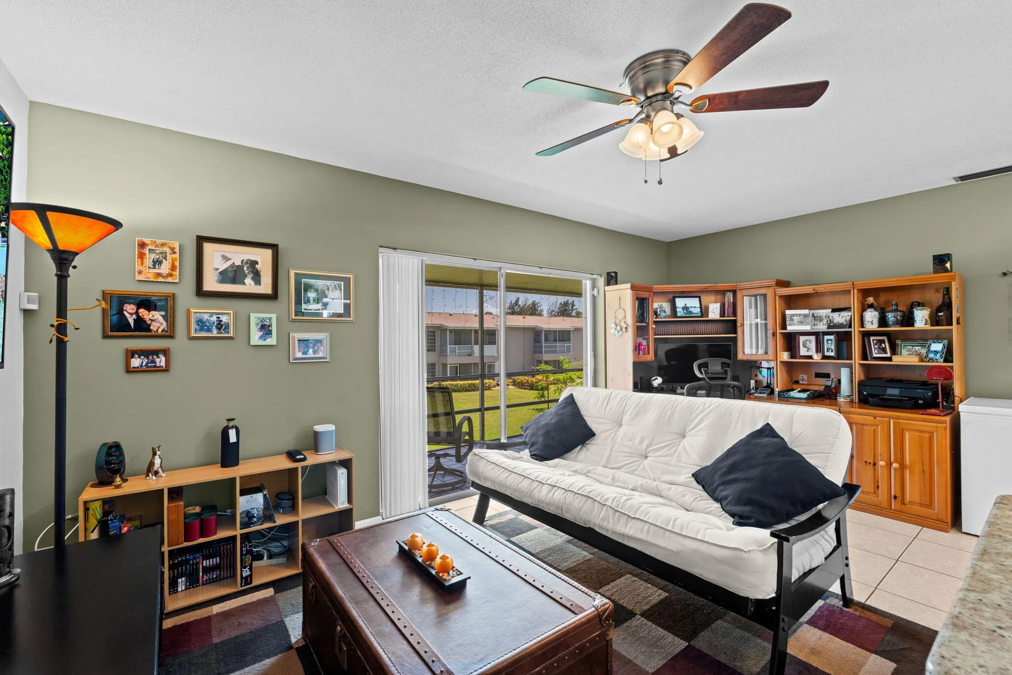 11-web-or-mls-A7409397