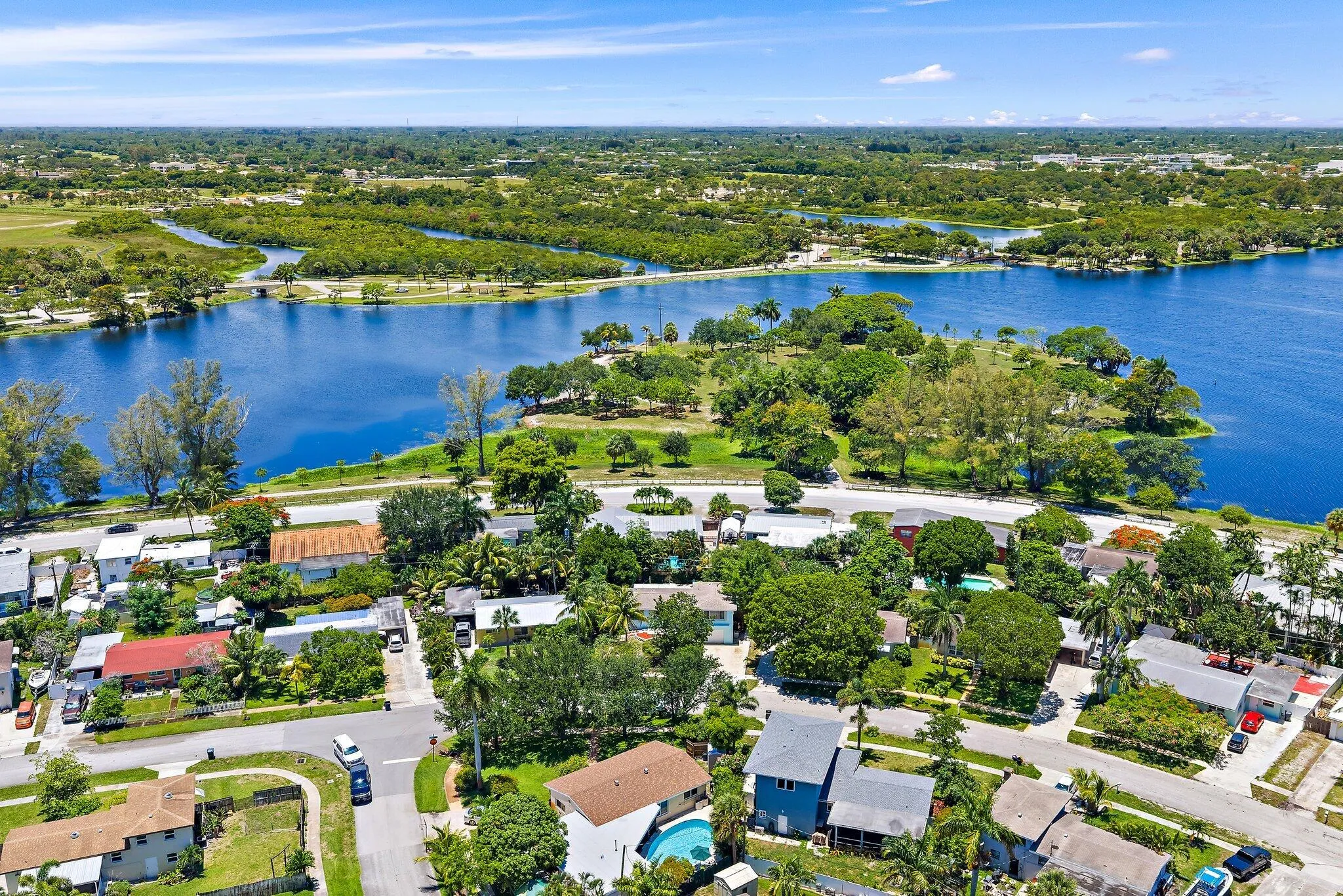 012-1429CrestDr-LakeWorth-SMALL