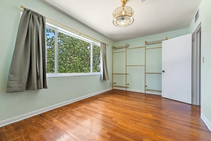035-1429CrestDr-LakeWorth-SMALL