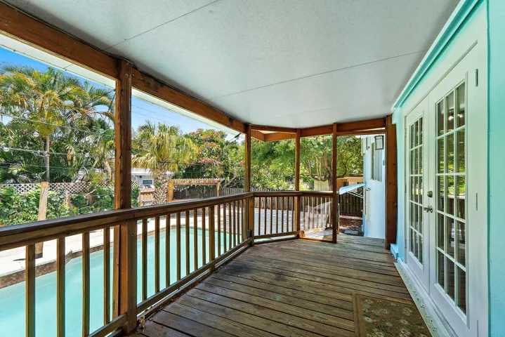 060-1429CrestDr-LakeWorth-SMALL