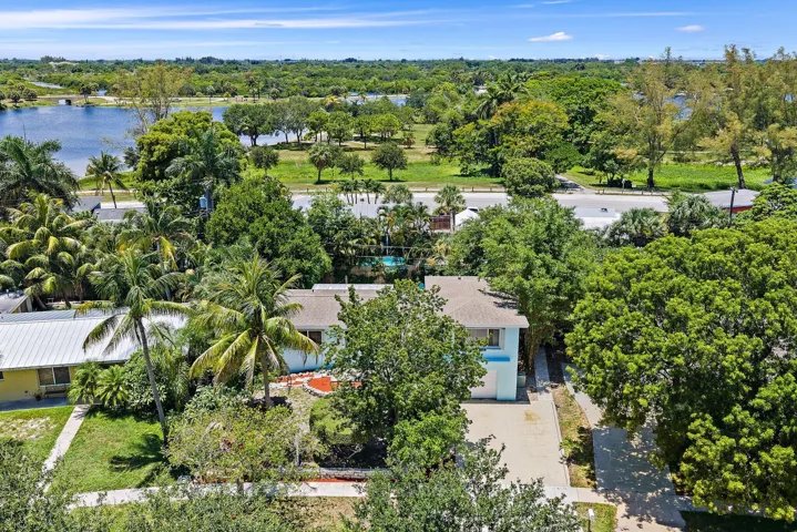 003-1429CrestDr-LakeWorth-SMALL