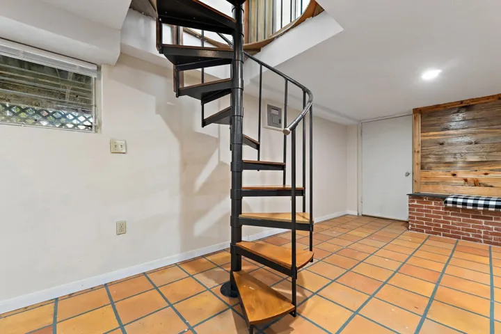 052-1429CrestDr-LakeWorth-SMALL