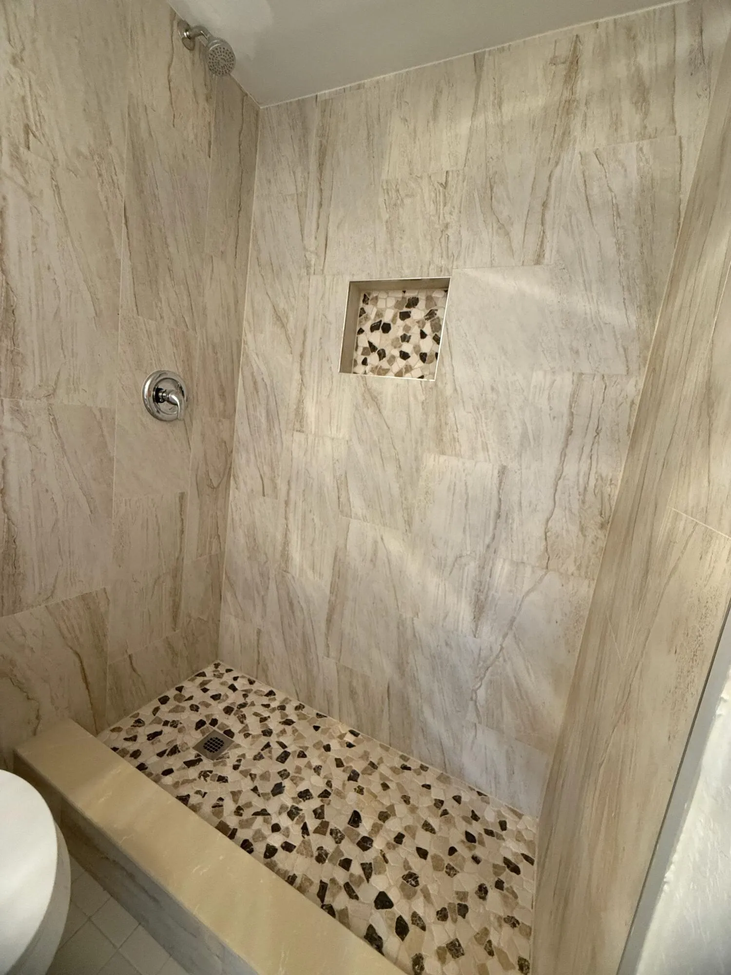 Bathroom 1c
