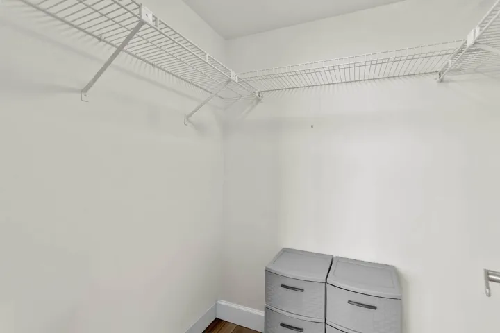 Primary walkin closet