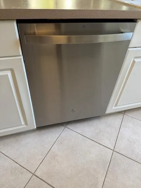 New GE Dishwasher