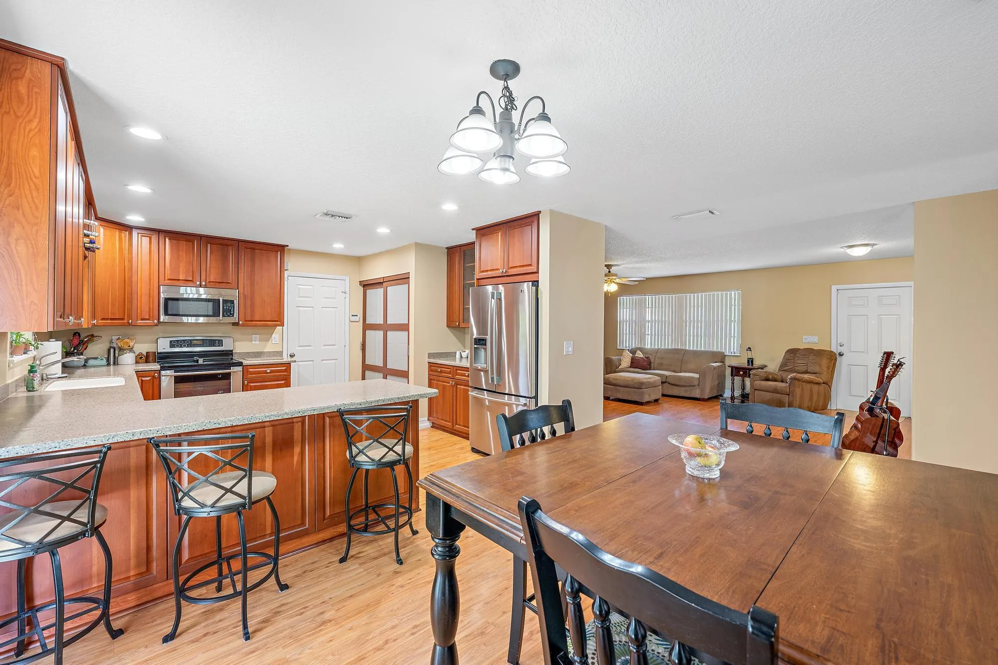 Kitchen 4