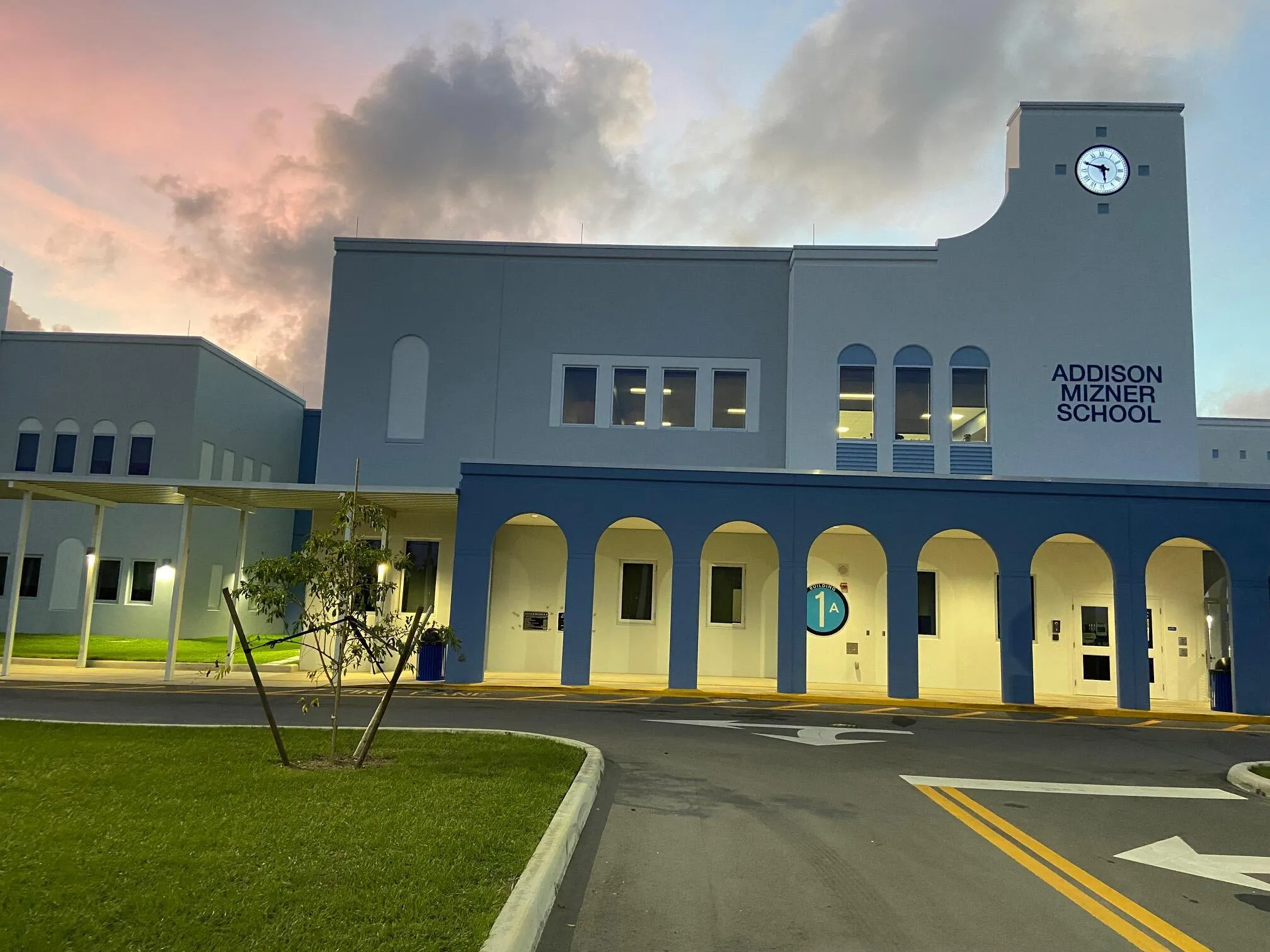 Close to Addison Mizner School