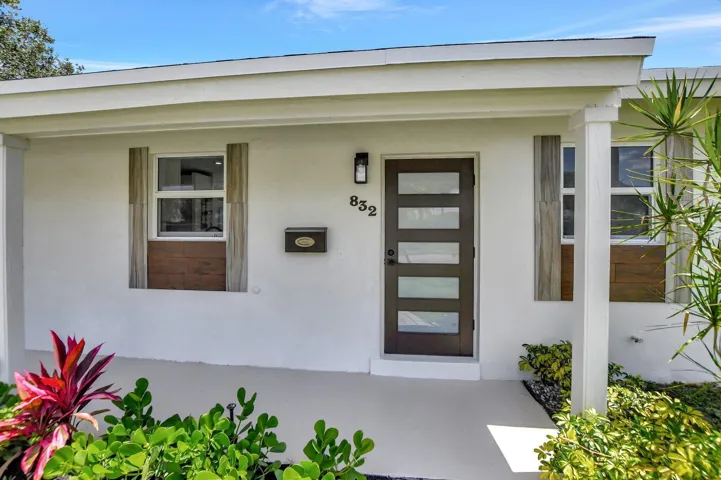 New Impact Windows & Door
