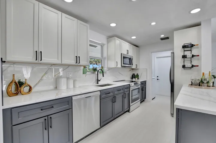 Gourmet Kitchen leads to Utility Room