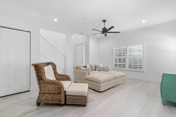 Bonus Room/Flex Space