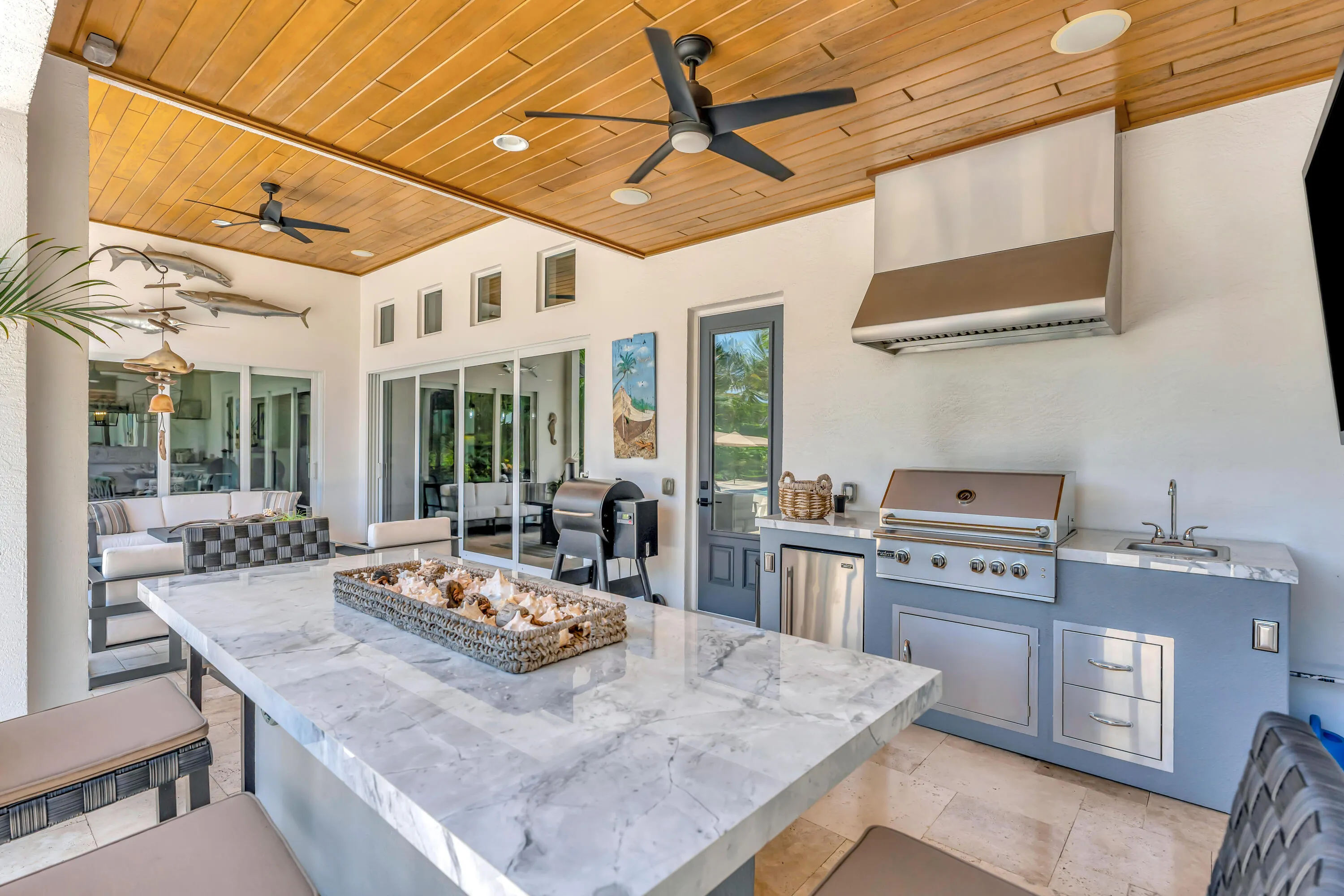 Outdoor Kitchen 2
