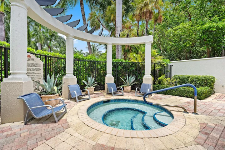 4117 Tuscany Way
