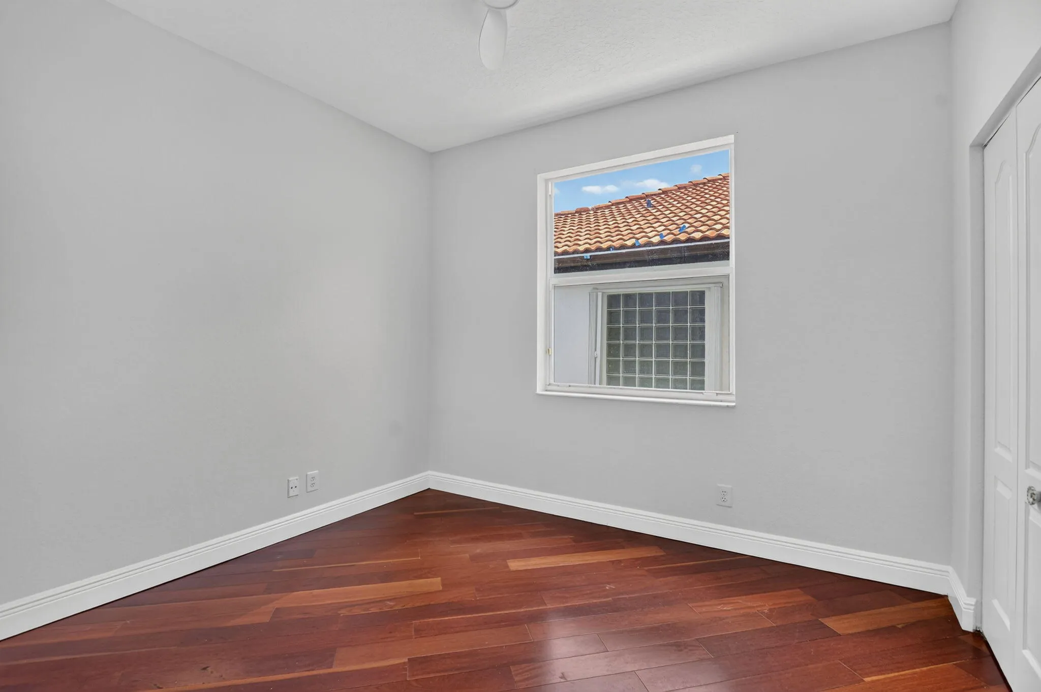 1st floor room