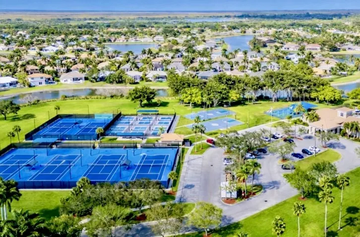 Pool, Playground, 2 Full Basketball Courts,Picnic Area, Fitness Center, Clubhouse, 6 Tennis Courts, 6 Pickleball Courts