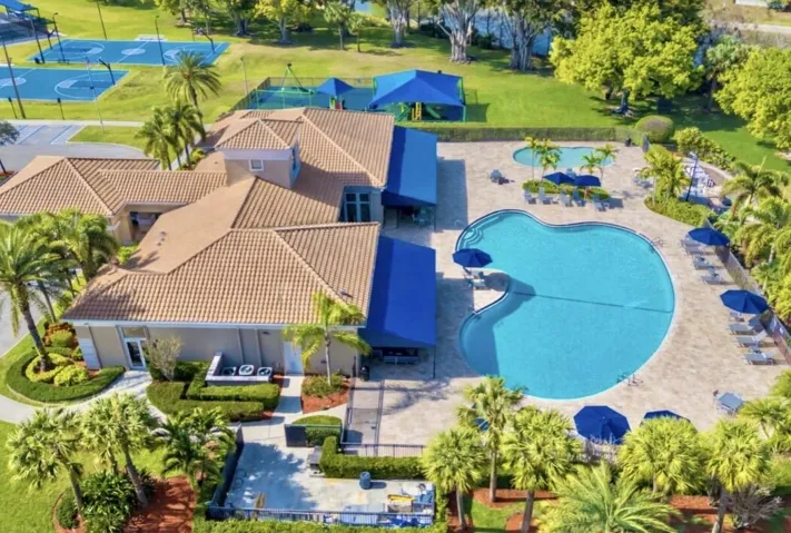 Pool, Playground, 2 Full Basketball Courts,Picnic Area, Fitness Center, Clubhouse, 6 Tennis Courts, 6 Pickleball Courts