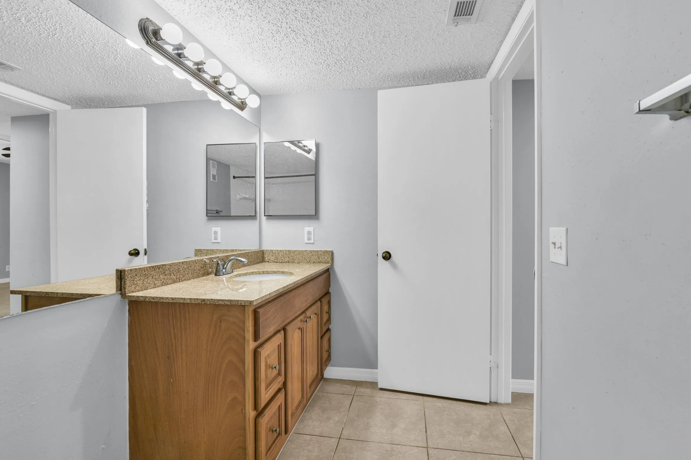 3995 W McNab Rd Pompano Beach --34