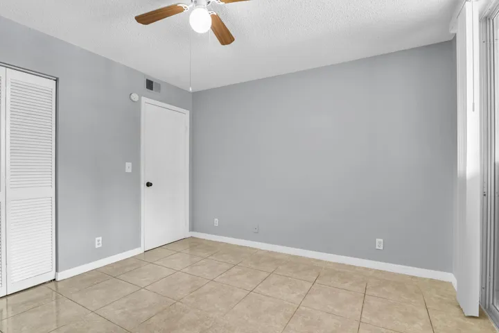 3995 W McNab Rd Pompano Beach --29